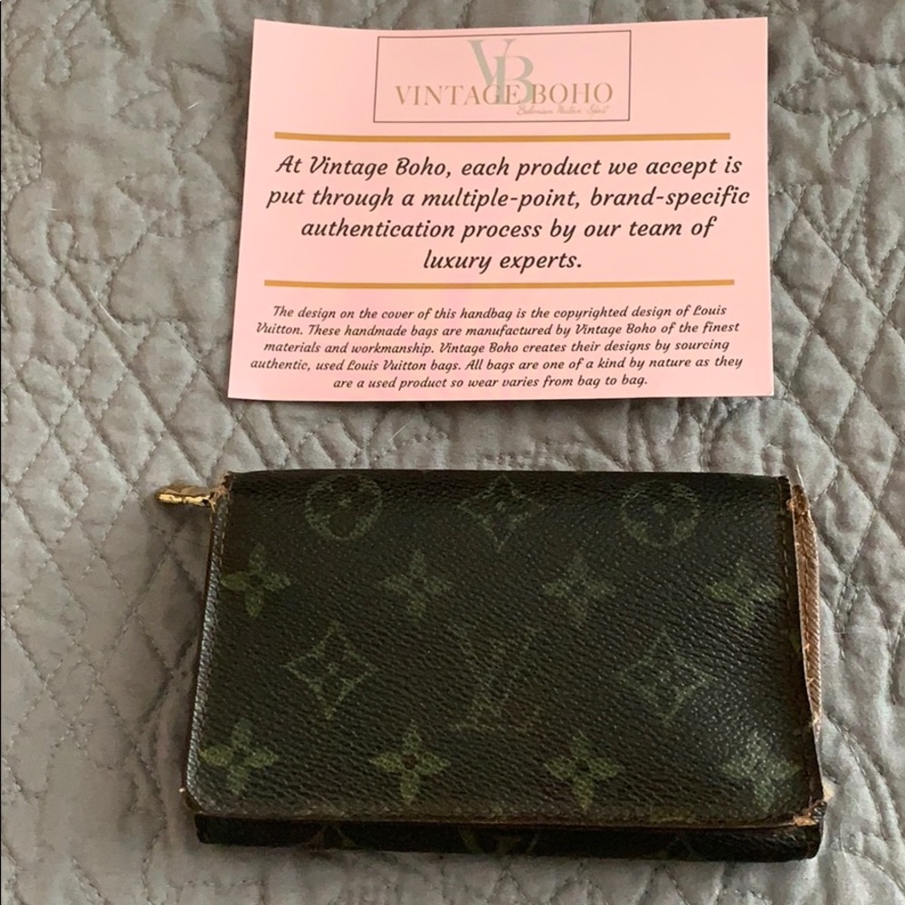 Louis Vuitton Wallet- Authentic